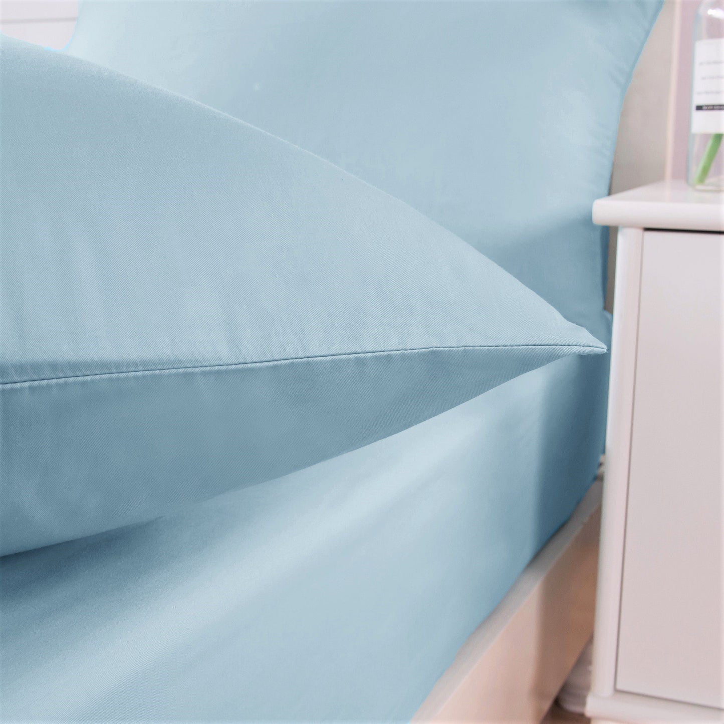 DaDa Bedding Soothing Blue Cotton Fitted Bed Sheet W/Pillow Cases (JHW604)